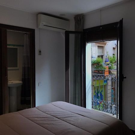 Hostal Radio Barcelona Exterior photo